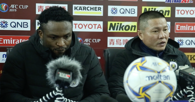 VIDEO: HLV Hà Nội cảnh giác đặc biệt với lời khen của HLV Nagaworld