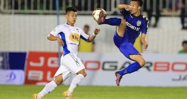 Becamex Bình Dương vs HAGL: Tất cả vì mục tiêu trụ hạng