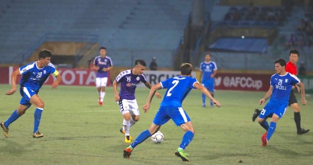 Xem siêu phẩm của Quang Hải, BLV Fox Sports thốt lên: ‘Quá hoàn hảo’