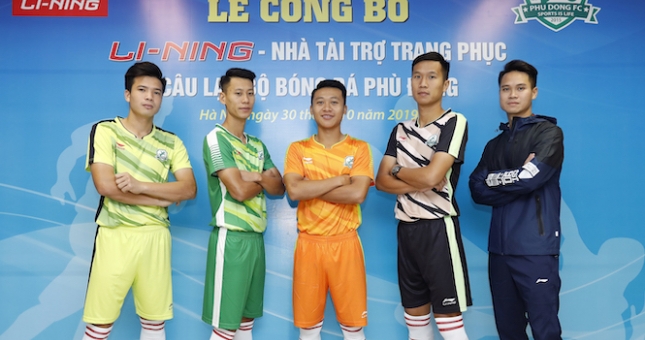 CLB bóng đá Phù Đổng nhận tài trợ từ thương hiệu thể thao Li-Ning