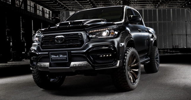 Toyota Hilux phiên bản độ cực ngầu thách thức mọi đối thủ