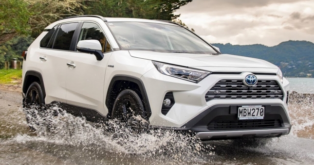 Toyota RAV4 là mẫu SUV bán chạy nhất tại Mỹ trong Quý I.2020