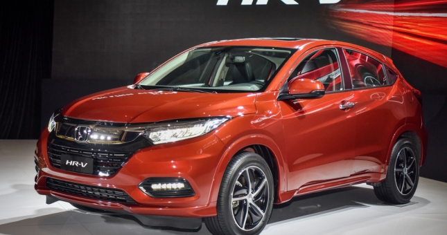Honda HR-V: Giá lăn bánh 2023, TSKT & đánh giá chi tiết nhất