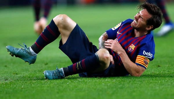 Một số mẹo hiệu quả để tránh 'chấn thương trong bóng đá'