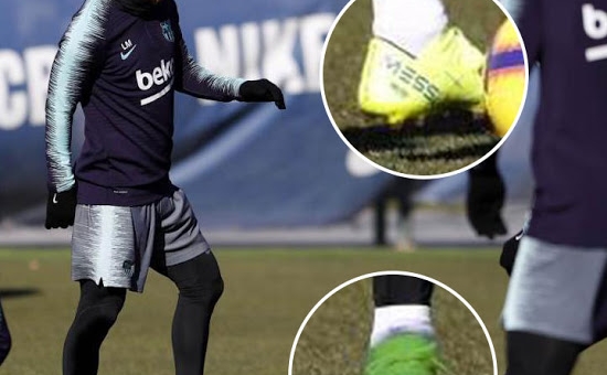 Không buộc dây giày, Messi vẫn 'đi bóng' qua hàng loạt cầu thủ