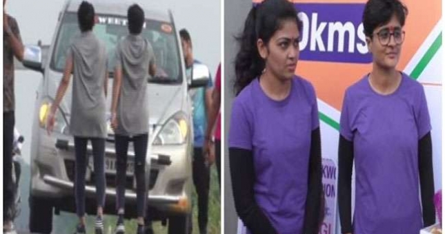 Hai cô gái Ấn Độ gửi thông điệp 'đặc biệt' khi chạy lùi trong 13 giờ