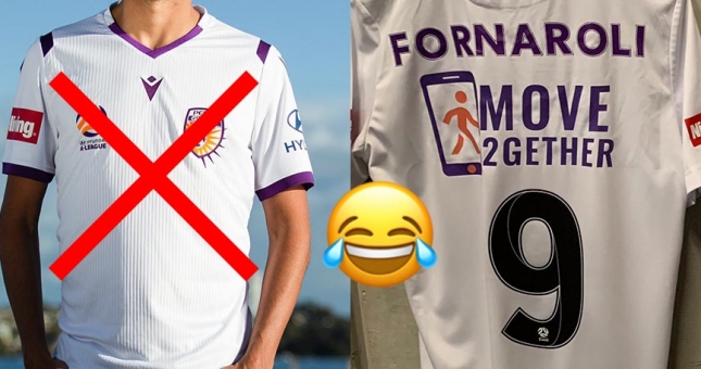 Đội bóng Úc vội in tên lên áo tập để thi đấu vì 'thất lạc hành lý'