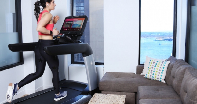 Mẹo đơn giản để đi trên máy chạy bộ 'lâu' hơn