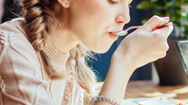 Loại thực phẩm nên ăn đầu tiên buổi sáng để sống khỏe