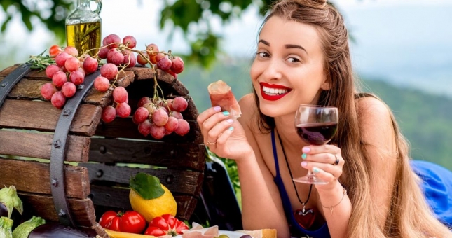 8 thực phẩm tốt nhất cho sức khỏe bạn nên ăn mỗi ngày