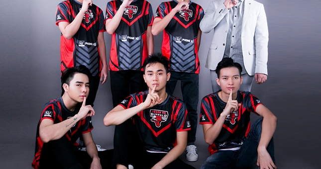 LMHT: Những tuyển thủ trẻ đầy tài năng của PhongVũ Buffalo