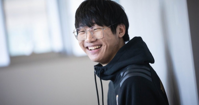 IG Ning chính thức nhận được danh hiệu MVP của CKTG 2018 