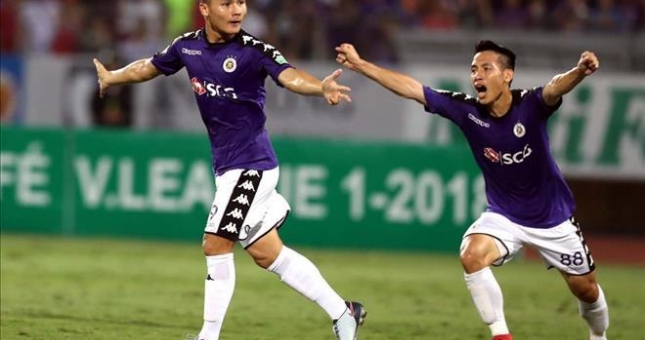 Hà Nội 'khủng bố' đội bét bảng trong trận cầu 9 bàn