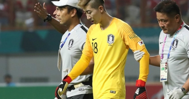 Hàn Quốc gặp tổn thất nặng trước thềm tứ kết vs Uzbekistan