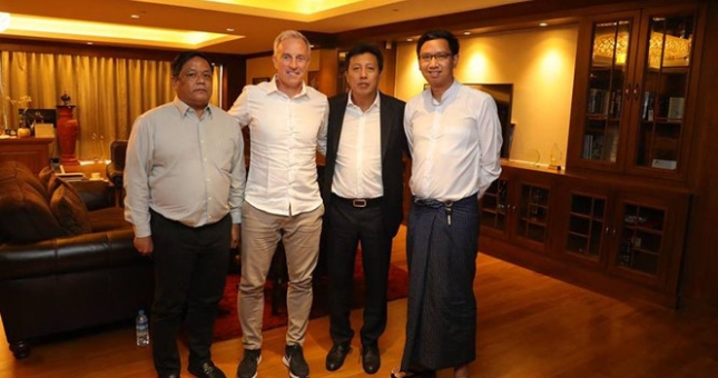 Myanmar mời chuyên gia châu Âu về chuẩn bị đấu VN, Malaysia...