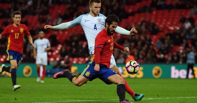 Lịch thi đấu bóng đá hôm nay 15/10: Bình Dương đấu Thanh Hóa