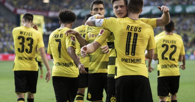 Trực tiếp Dortmund vs Freiburg, 21h30 ngày 1/12: Thừa thắng xông lên