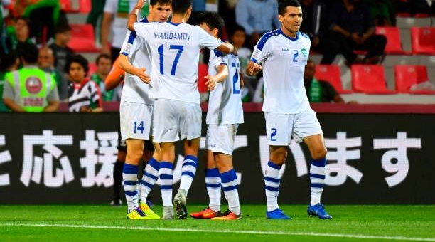 Kết quả bóng đá ngày 14/1: Nhật Bản, Uzbekistan đi tiếp
