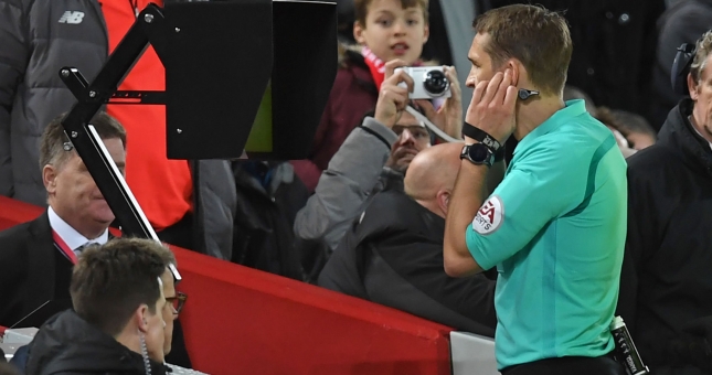 VAR áp dụng trong những trường hợp nào ở trận Việt Nam - Nhật Bản?