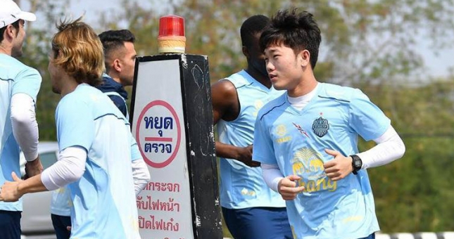 Xuân Trường nhanh chóng hòa nhập tại Buriram Utd
