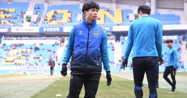 Công Phượng tiếp tục lập cú đúp trong màu áo Incheon Utd