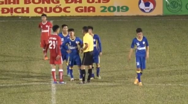 Phú Yên trở thành đội đầu tiên bị loại khỏi U19 Quốc gia 2019