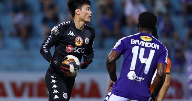 HLV Hà Nội FC bảo vệ Bùi Tiến Dũng sau trận thua trắng Nam Định