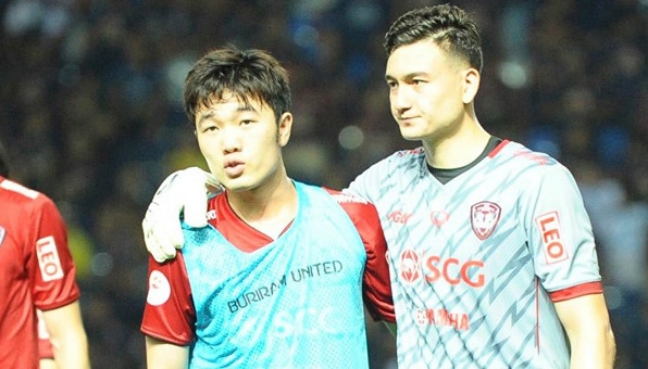 Xuân Trường không ăn mừng khi Buriram thắng đội bóng của Văn Lâm