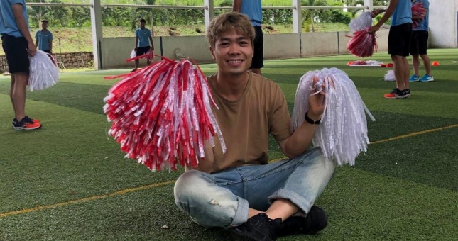 Công Phượng ngọt ngào động viên em gái thi tốt ở Kì thi THPT Quốc gia