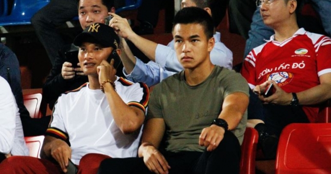 Cầu thủ Việt kiều lỡ cơ hội ghi điểm với HLV Park Hang-seo