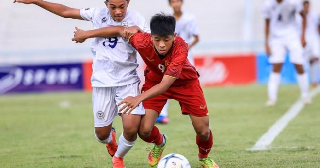 Việt Nam hiên ngang vào bán kết U15 Đông Nam Á