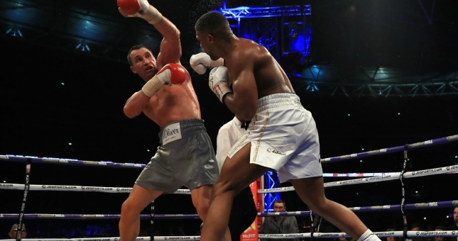 VIDEO: Anthony Joshua hạ knock out Wladimir Klitschko