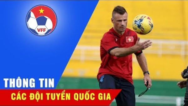 Chuyên gia Martin Forkel bắt tay rèn thể lực cho U15 VN