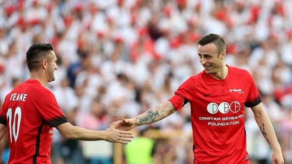 Highlights: Berbatov United Stars 3-3 Figo All Stars