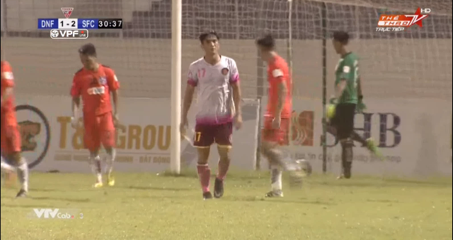Lê Hoàng Thiên lập cú đúp đẹp mắt cho Sài Gòn
