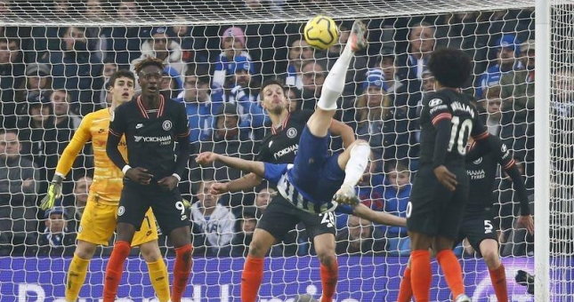 Iran 'rung chuyển' vì trận hòa của Chelsea