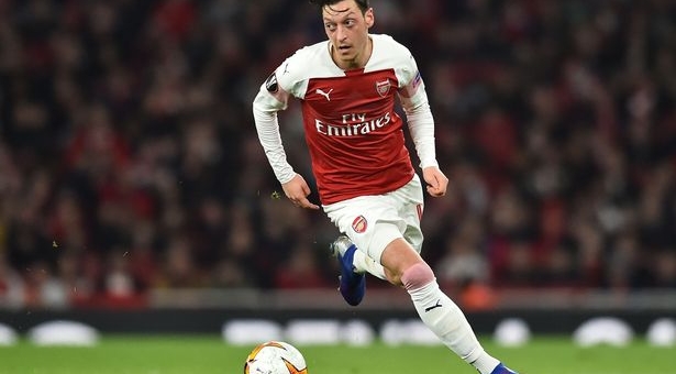 Chấm điểm Arsenal - BATE: Ozil nhận điểm 7 ngày trở lại