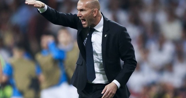Zidane đưa ra 5 yêu cầu trong ngày đầu tiên trở lại Real