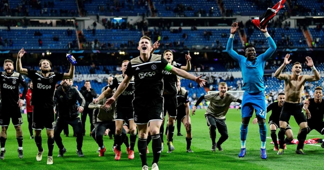 Địa chấn tại Juventus Arena, Ajax hiên ngang vào bán kết