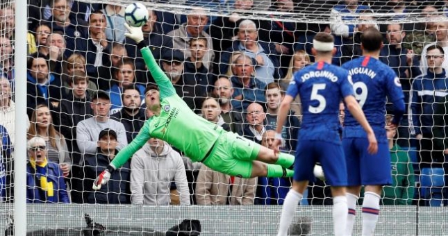VIDEO: Pha cứu thua của Kepa đẹp nhất vòng 37 Ngoại hạng Anh