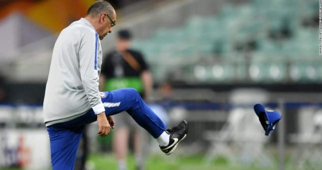 Sarri chính thức yêu cầu rời khỏi Chelsea 