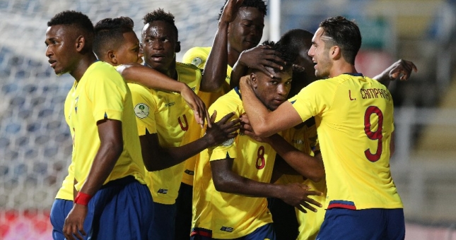 Nhấn chìm Uruguay, U20 Ecuador hiên ngang tiến vào tứ kết