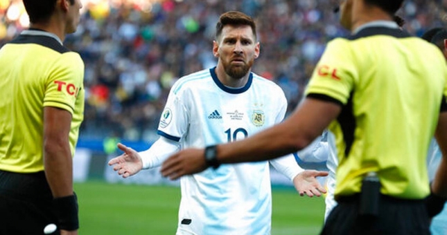 Messi chính thức bị treo giò tại vòng loại World Cup 2022