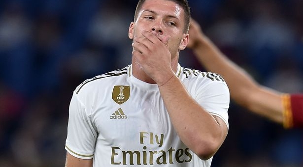 Tiền đạo đắt nhất lịch sử Real sắp bị đẩy đi sau 2 tháng