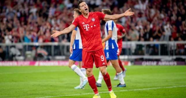 Chia điểm trong trận cầu 4 bàn, Bayern khởi đầu thất bại