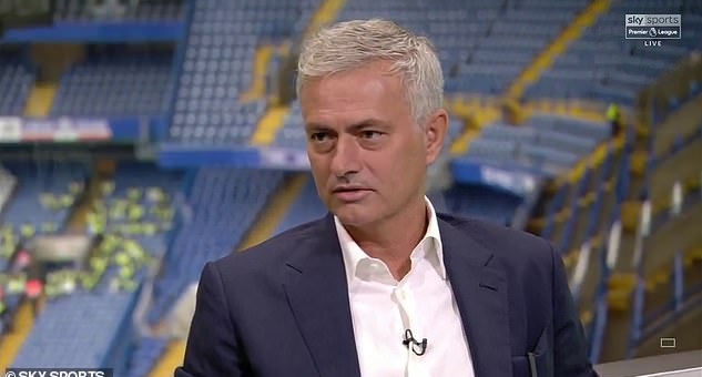 HLV Mourinho trở lại Anh làm đối thủ của MU và Chelsea?
