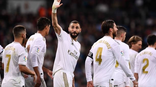 Real Madrid trở lại top đầu sau chiến thắng '5 sao' 
