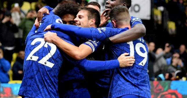 Giúp Chelsea cân bằng kỉ lục từ thập niên 80, Lampard đi vào lịch sử