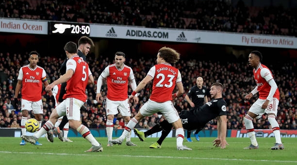 Kết quả Ngoại hạng Anh vòng 15: MU, Man City tìm lại mạch thắng 