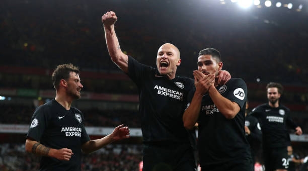 Thua tiếp trên sân nhà, Arsenal chìm sâu vào nỗi thất vọng